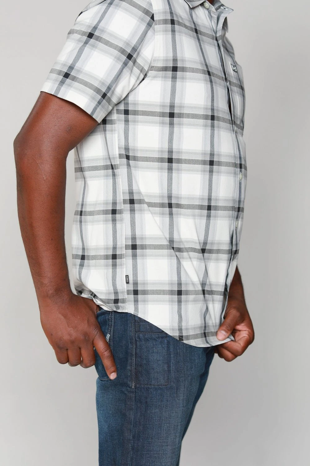 Kimes Ranch Mens Matador Plaid Grey Cotton Blend S/S Western Shirt - Image 4